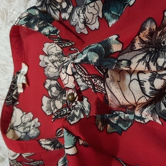 JODIFL Top - Picture 4 of 7